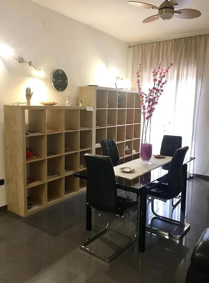 Blackboard House Hotel Bari Italy
